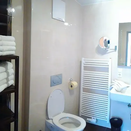 Kreidl Ilse Apartment