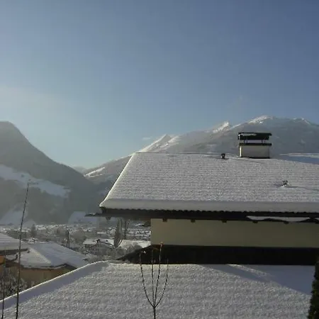 Kreidl Ilse Hart im Zillertal